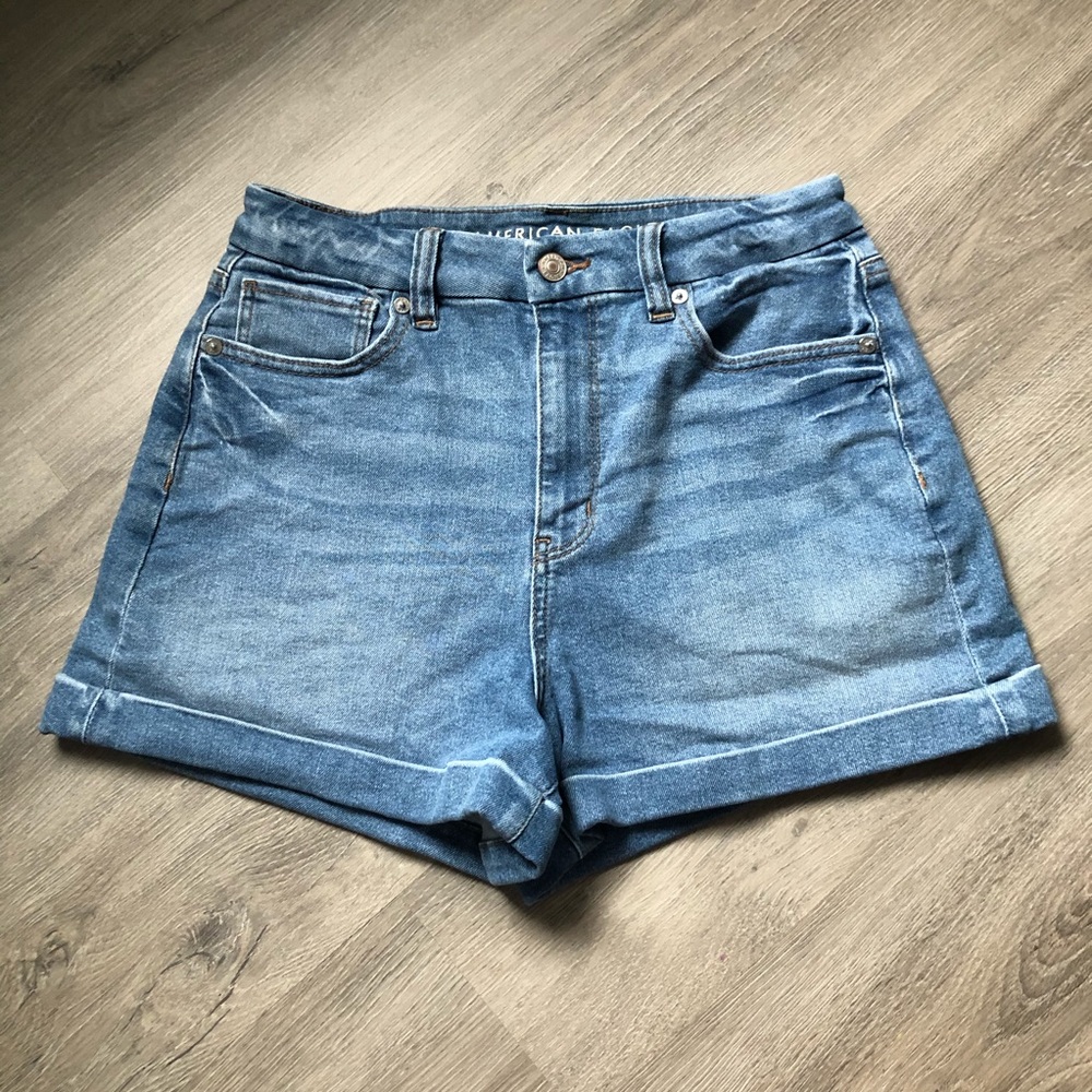 Curvy Mom Short